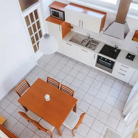 Lägenhet Apartma Joy
